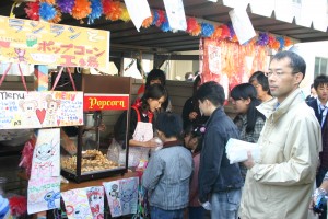 文化祭で人気のキャラメルポップコーン